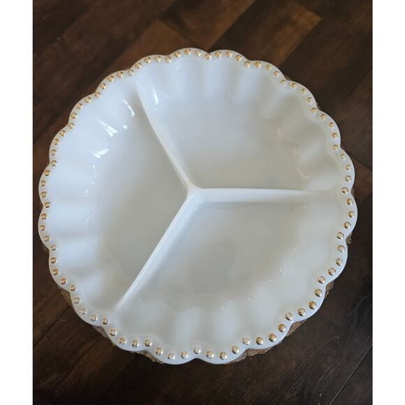 Anchor Hocking Vintage White Milk Glass Gold Dot Divided Scalloped Relish Dish - Picture 3 of 5